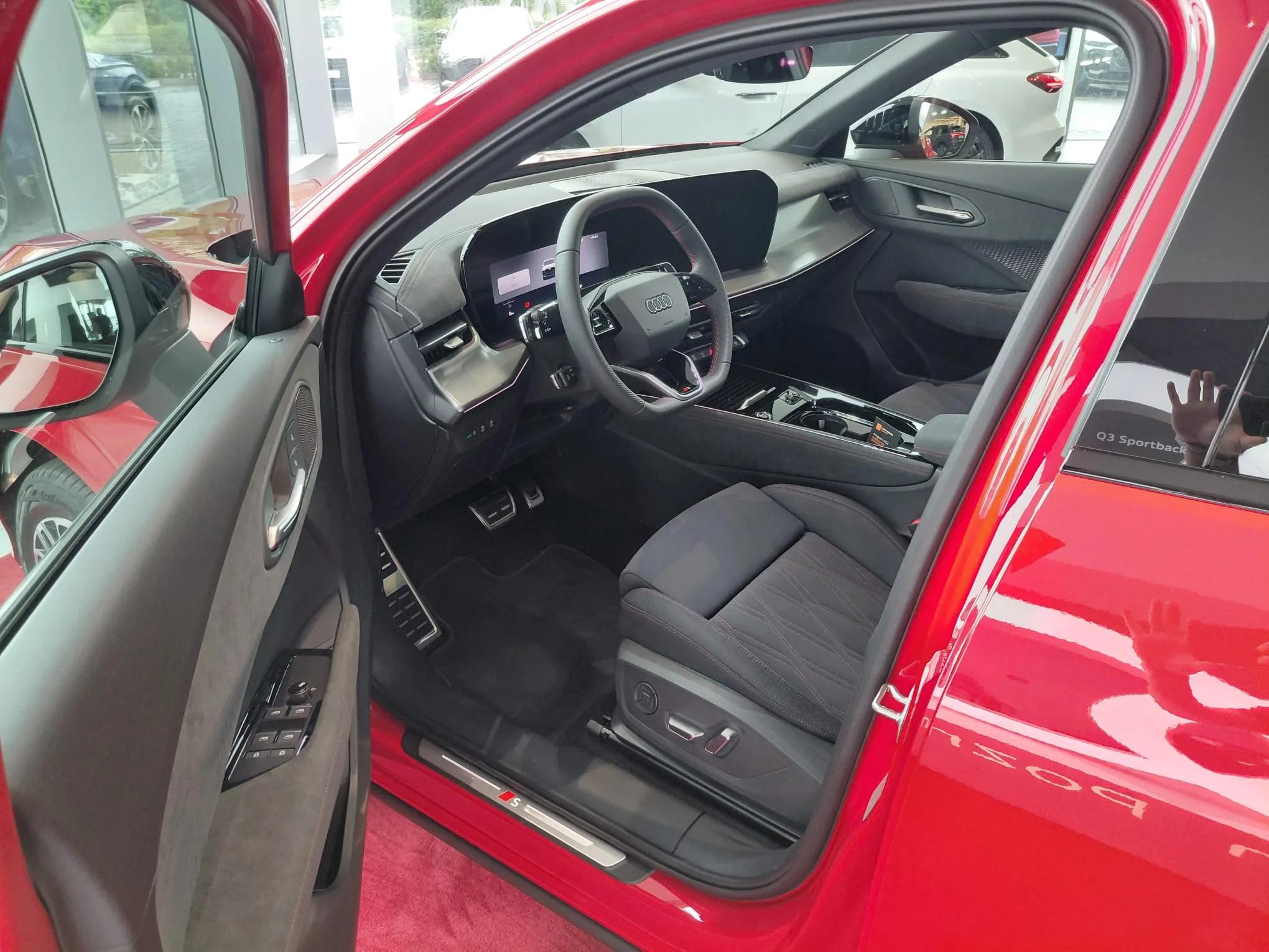Audi Q3 Sportback TFSI quattro 150 kW S tronic w leasingu — zdjęcie 5