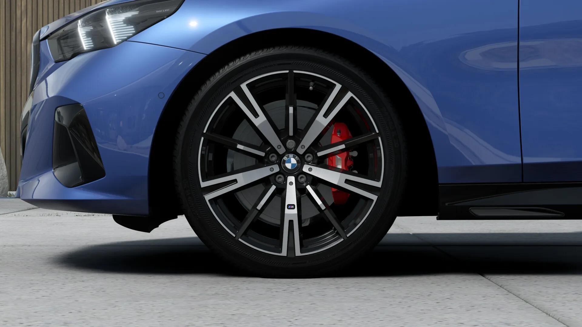 BMW 520d 520d xDrive Limuzyna w leasingu — zdjęcie 6