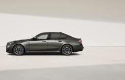 BMW M5 — zdjęcie 5