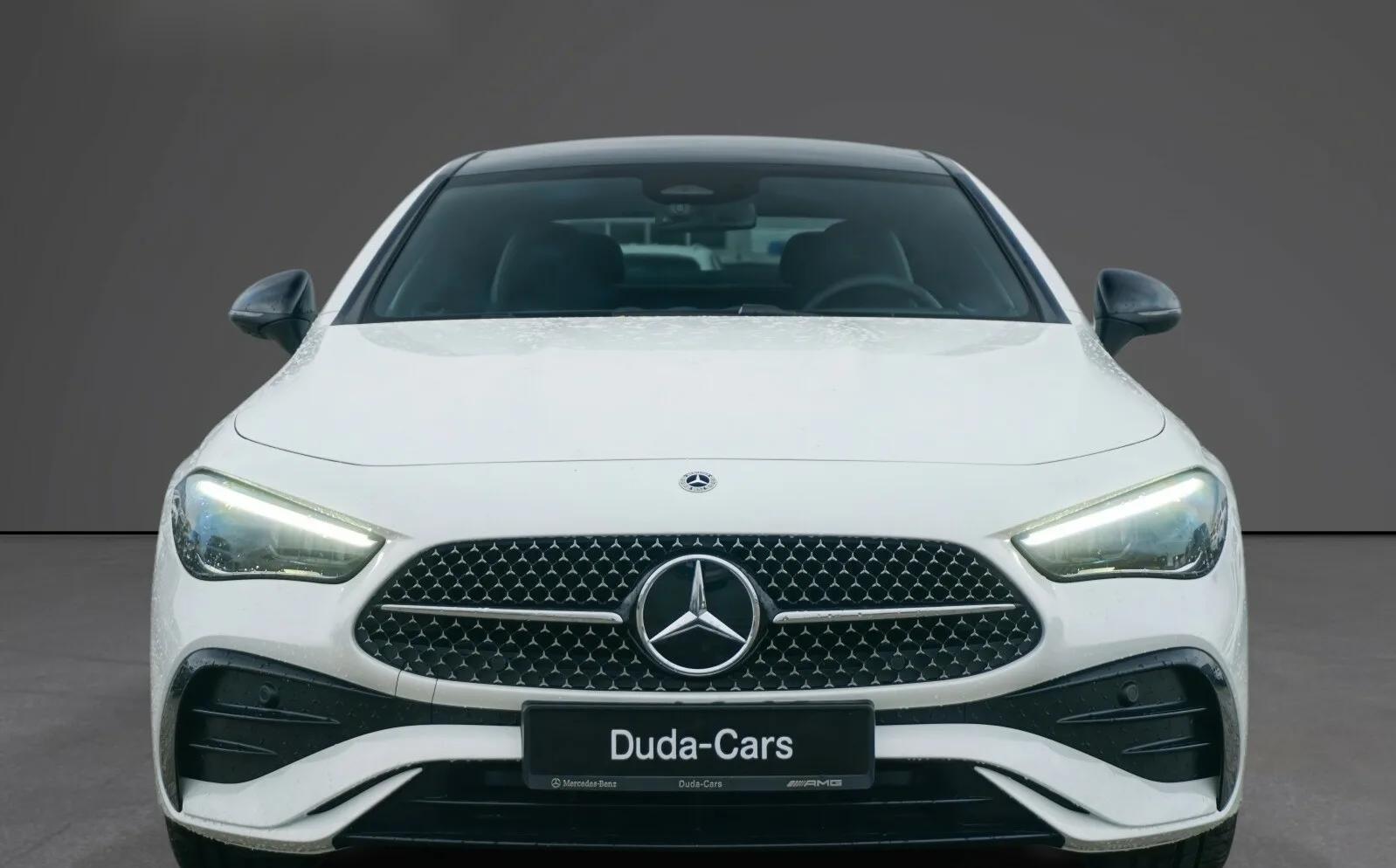Mercedes-Benz CLE CLE 200 4MATIC Coupé w leasingu — zdjęcie 4