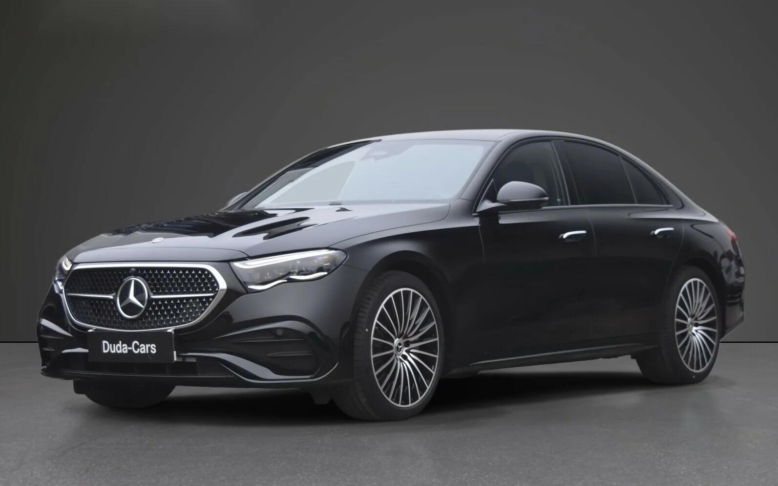 Mercedes-Benz E E 220 d 4MATIC Sedan w leasingu